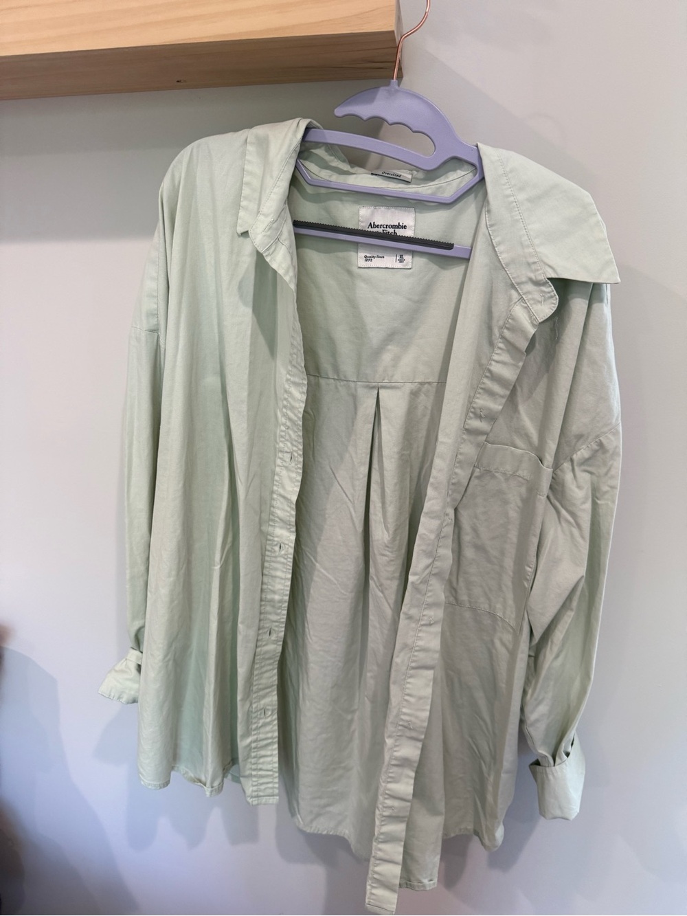 Abercrombie & Fitch Light Mint Green Men's Button-Down Shirt